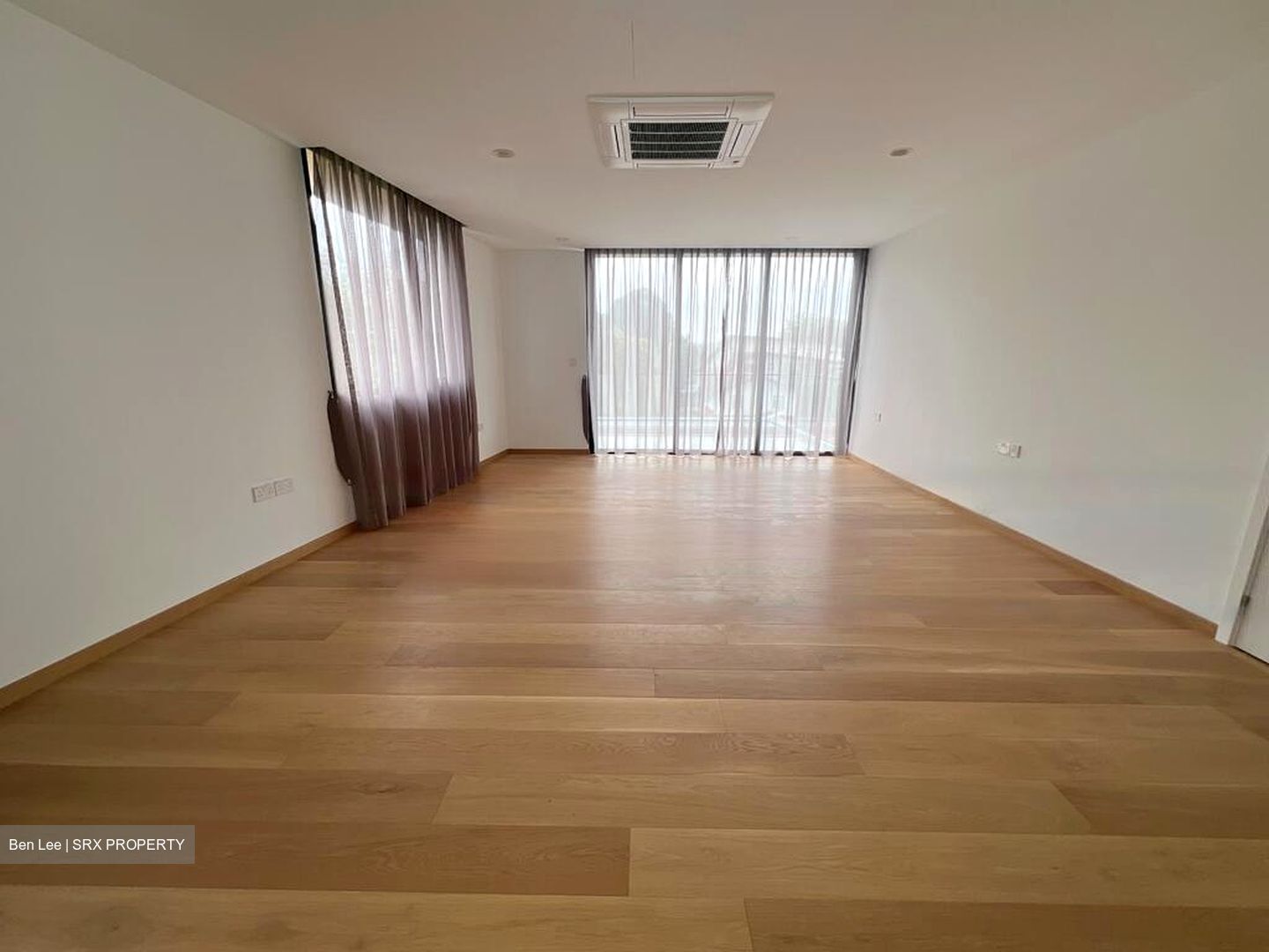Hong Kong Park (D21), Detached #444596131